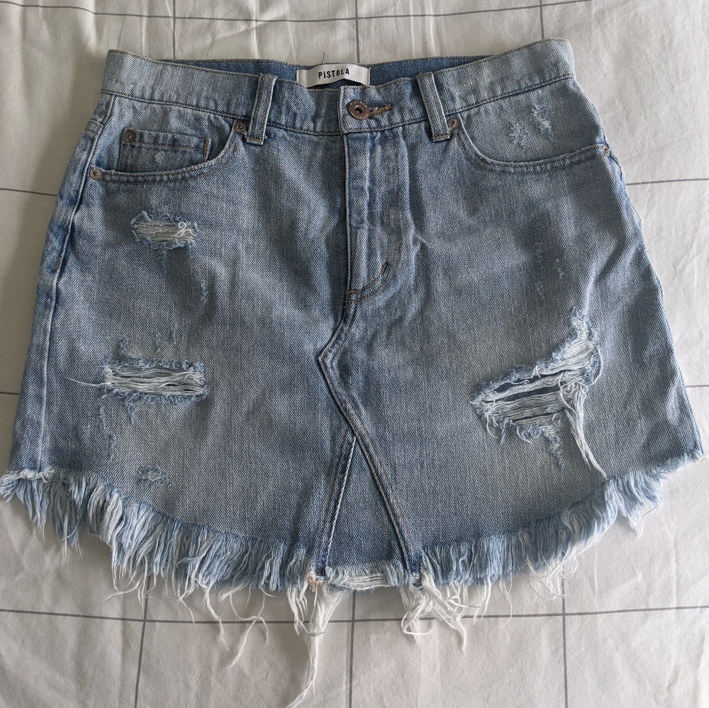NWOT Distressed denim skirt